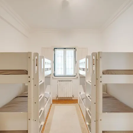 Fairview Villa *